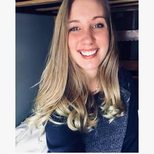 Meet your Posher, Christiana